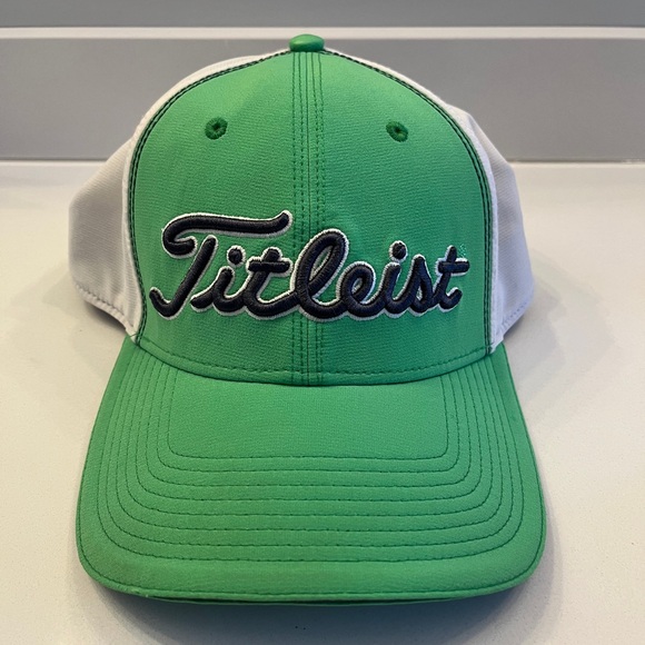 Titleist White and green flex mens Golf Cap - Picture 1 of 8